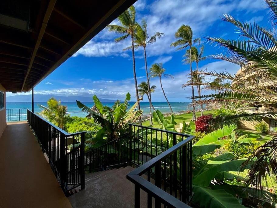 Ferienwohnung Oceanfront With Aircon-Hear The Waves-Amazing Views-Wifi Lāhainā Exterior foto